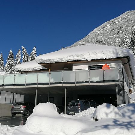 Ferienwohnung Ulrike Sankt Anton im Montafon Exterior foto